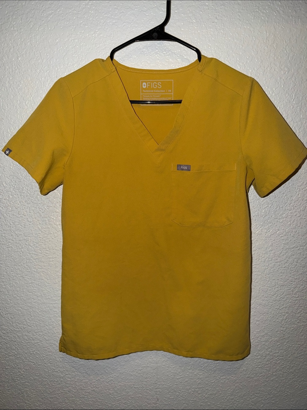 Figs yellow/gold top